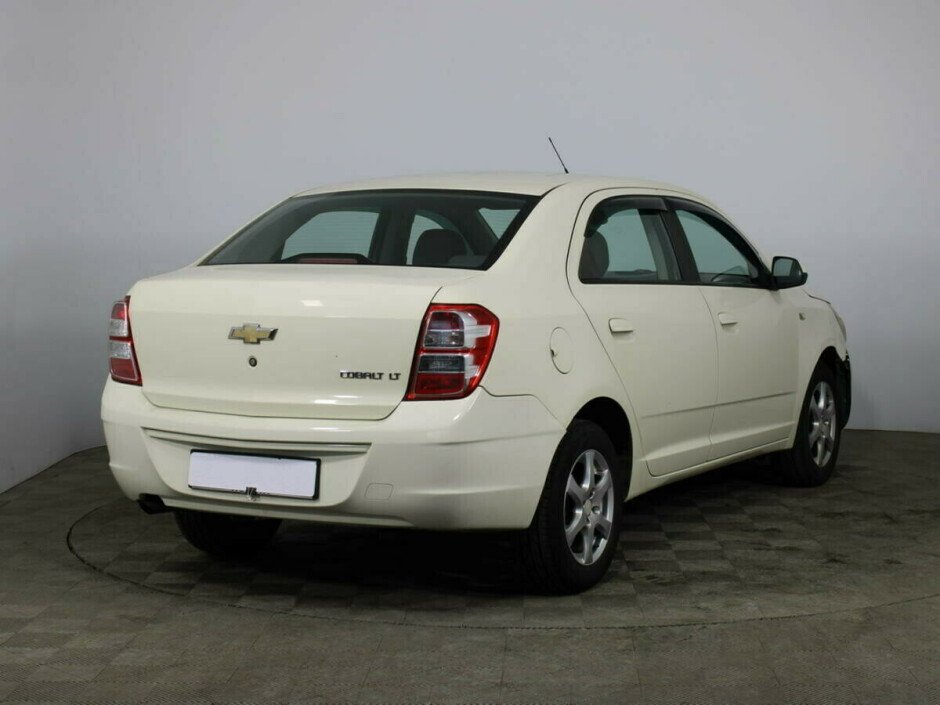 2013 Chevrolet Cobalt II №6395216, Белый металлик, 274000 рублей - вид 2