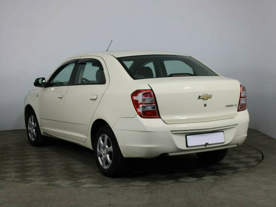 2013 Chevrolet Cobalt II №6395216, Белый металлик, 274000 рублей - вид 4