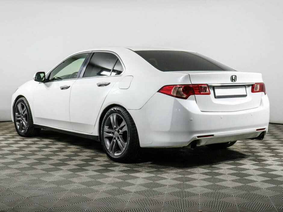 2012 Honda Accord IX, Белый металлик - вид 3