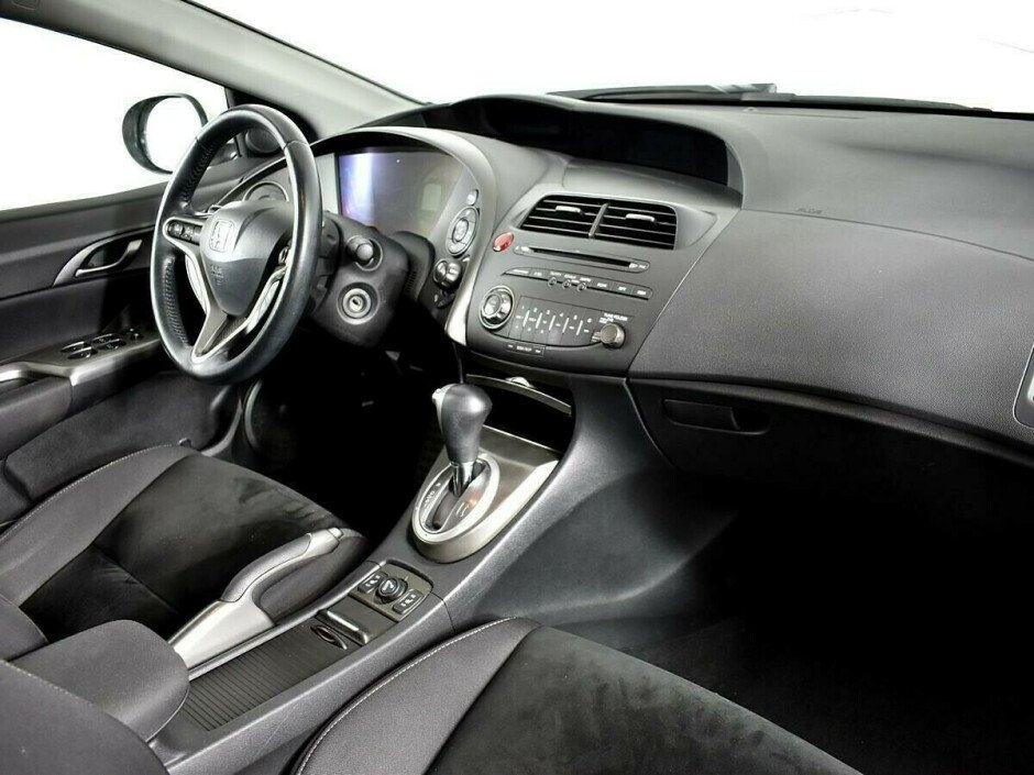 2011 Honda Civic IX, Белый металлик - вид 5