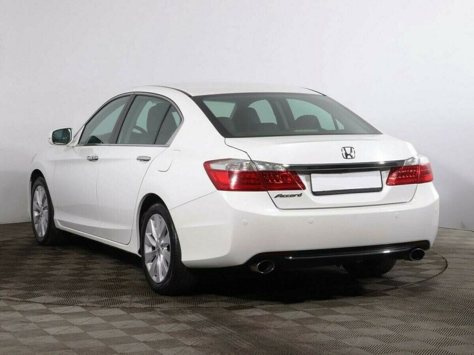2013 Honda Accord IX №6395726, Белый металлик, 1038000 рублей - вид 3