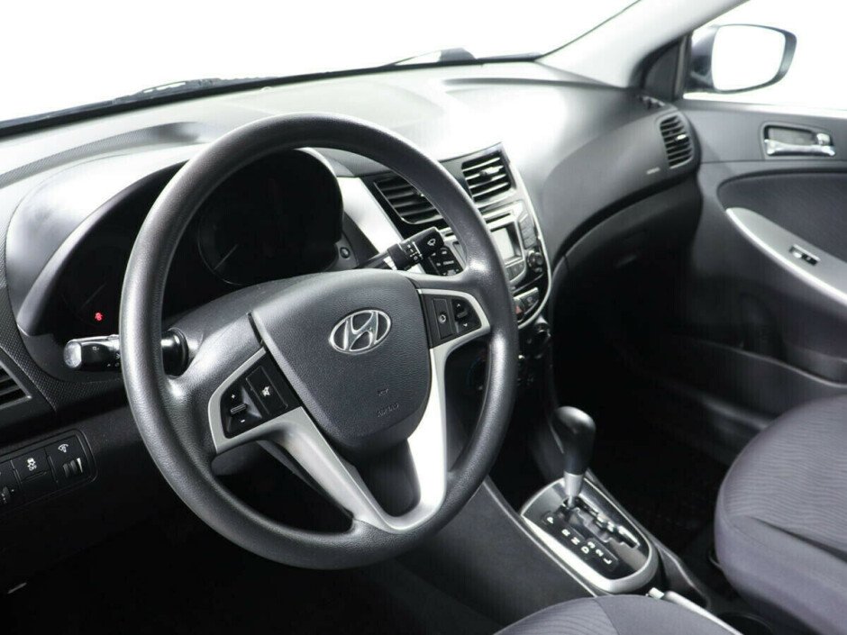 2013 Hyundai Solaris I, Серый металлик - вид 5