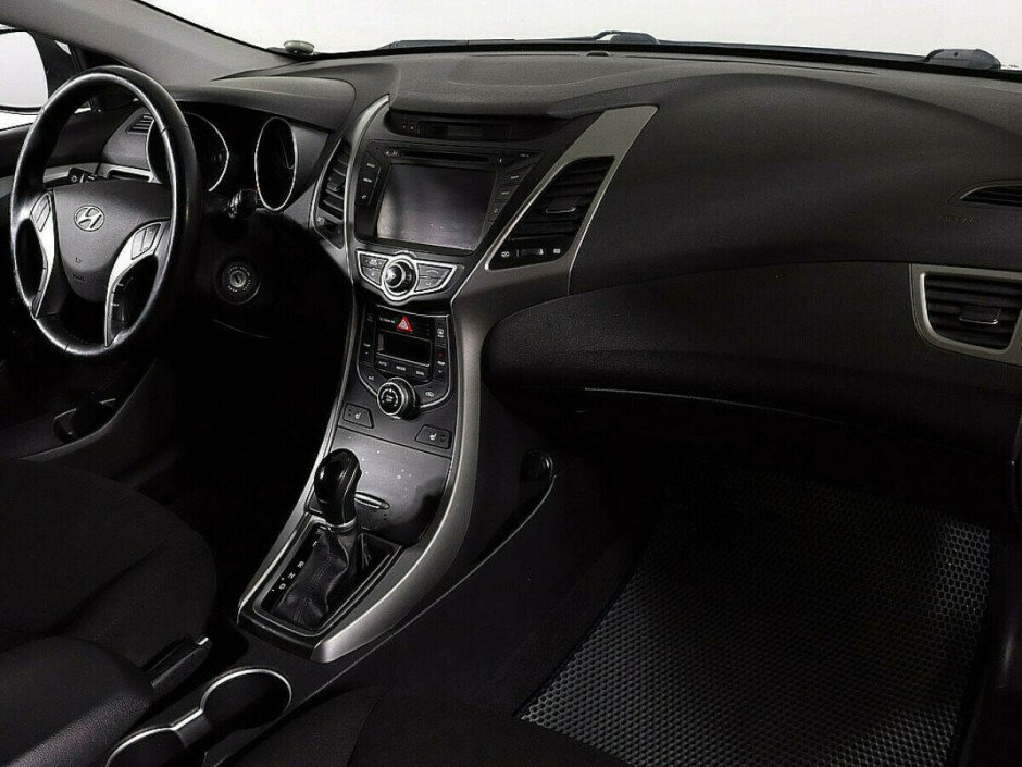 2015 Hyundai Elantra V, Белый  - вид 5