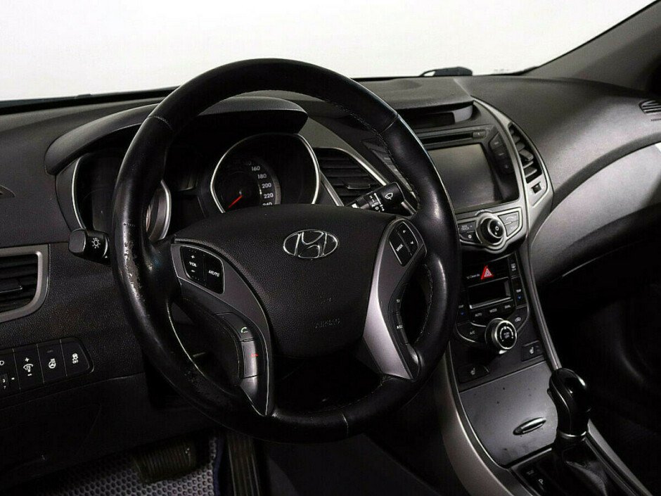 2015 Hyundai Elantra V, Белый  - вид 7