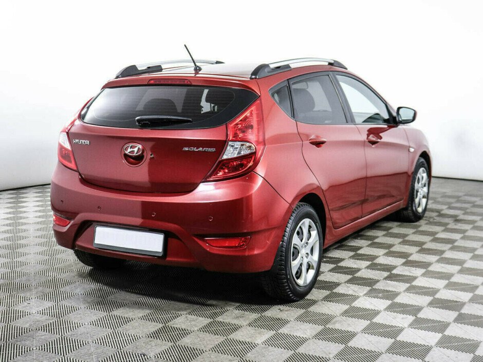 2013 Hyundai Solaris I №6395976, Красный металлик, 327000 рублей - вид 3