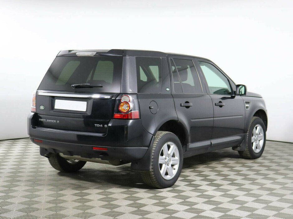 2013 Land Rover Freelander , Черный металлик - вид 2