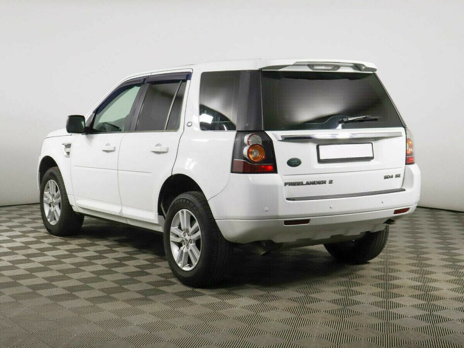 2013 Land Rover Freelander , Белый металлик - вид 4