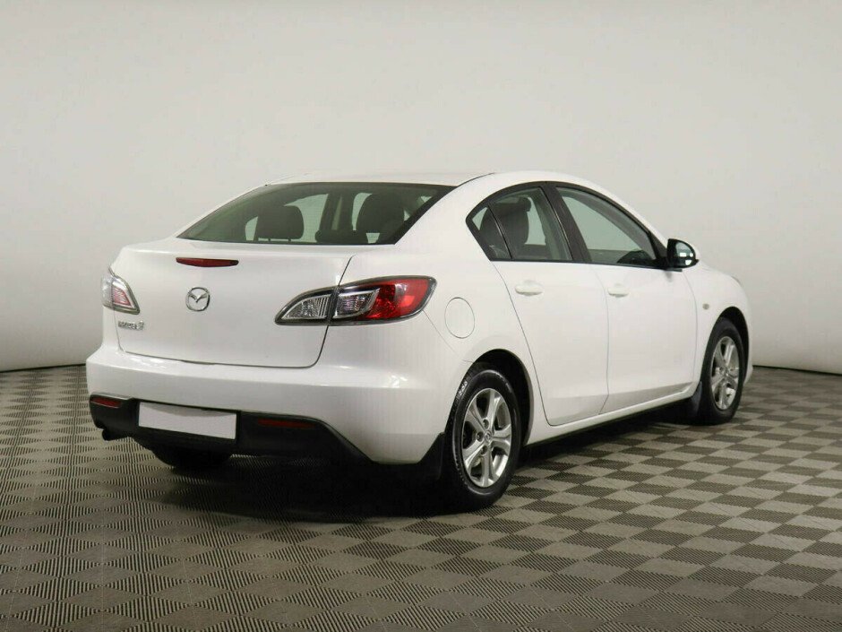 2010 Mazda 3 , Белый металлик - вид 2