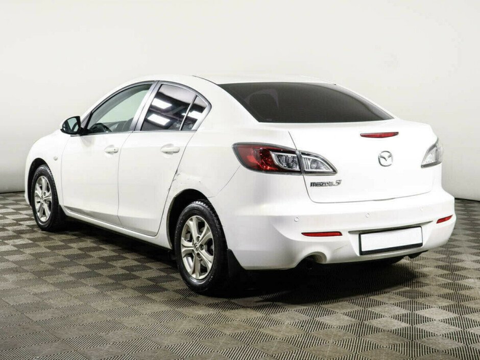 2011 Mazda 3 , Белый  - вид 3