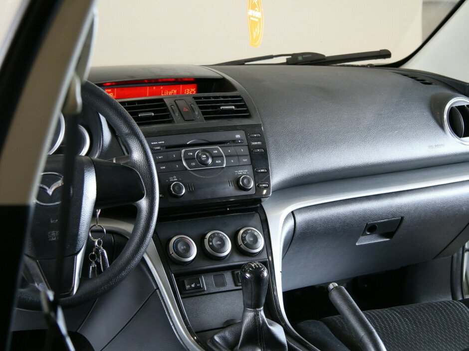 2010 Mazda 6 , Белый  - вид 11