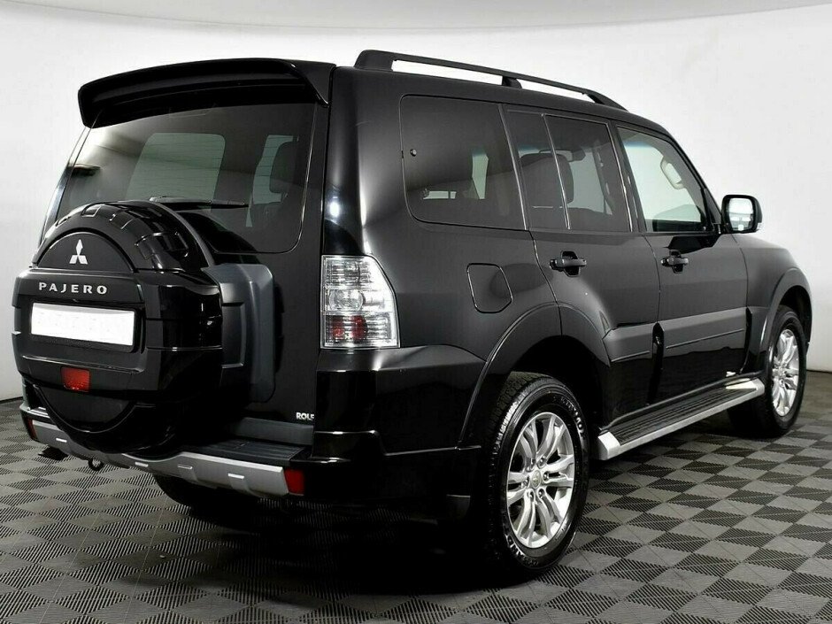 2012 Mitsubishi Pajero  №6397083, Черный металлик, 1327000 рублей - вид 4