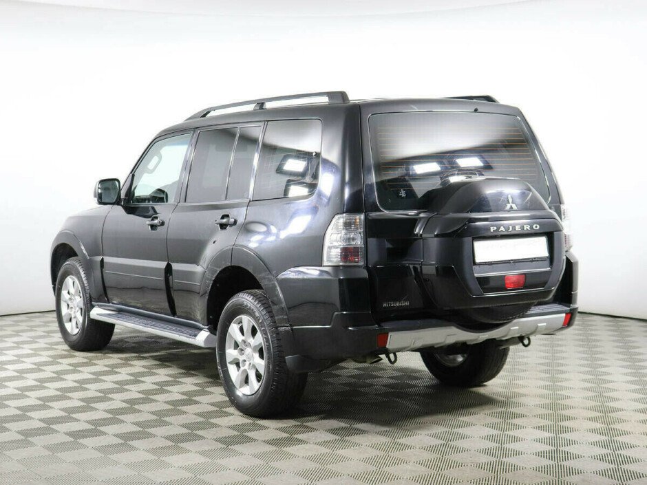 2014 Mitsubishi Pajero  №6397105, Черный металлик, 1817000 рублей - вид 3
