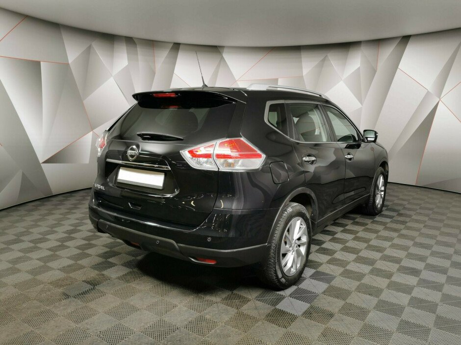 2015 Nissan X-trail , Черный металлик - вид 2