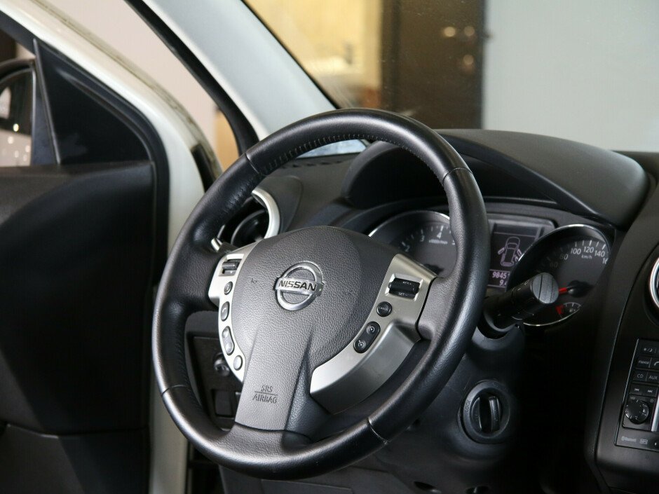 2011 Nissan Qashqai , Белый металлик - вид 10