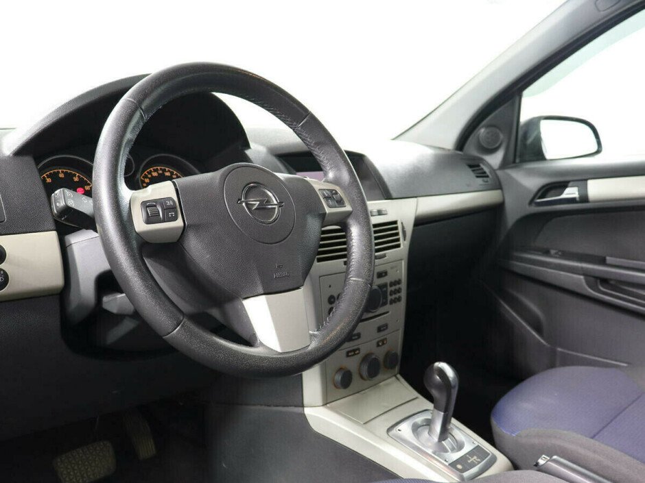 2008 Opel Astra  №6397339, Черный металлик, 258000 рублей - вид 8