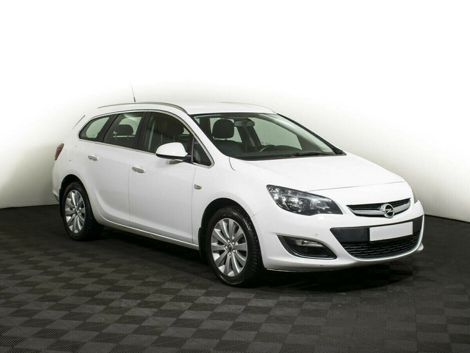2013 Opel Astra  №6397345, Белый , 477000 рублей - вид 2
