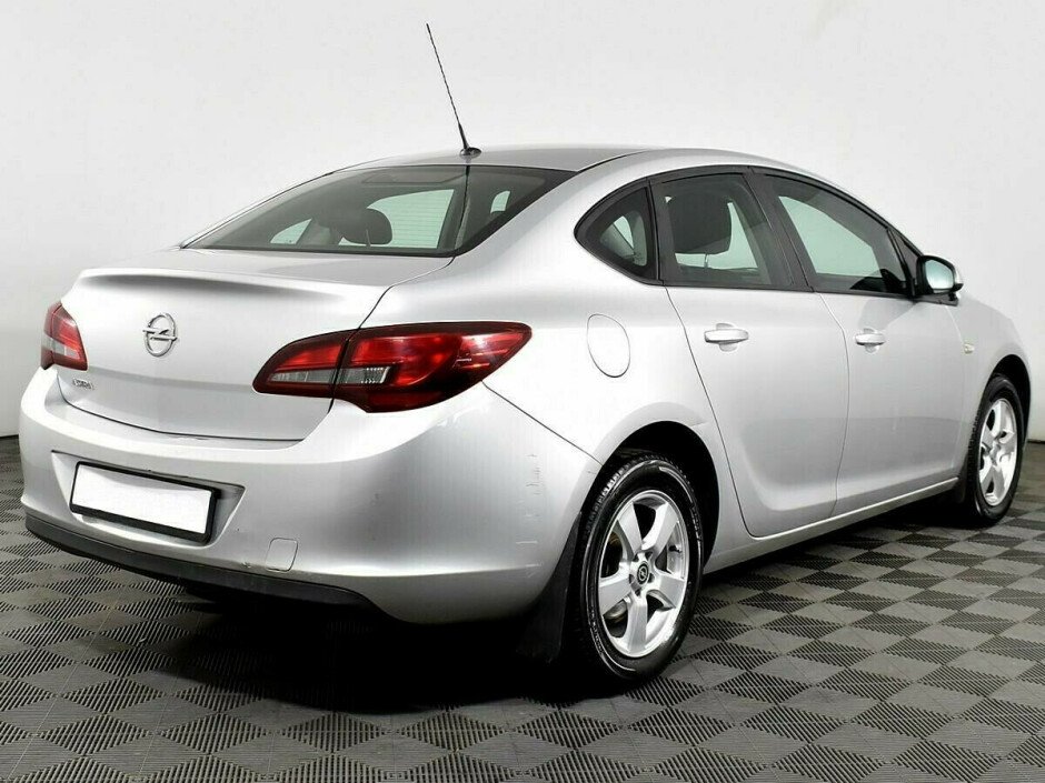 2014 Opel Astra  №6397395, Серебряный , 442000 рублей - вид 3