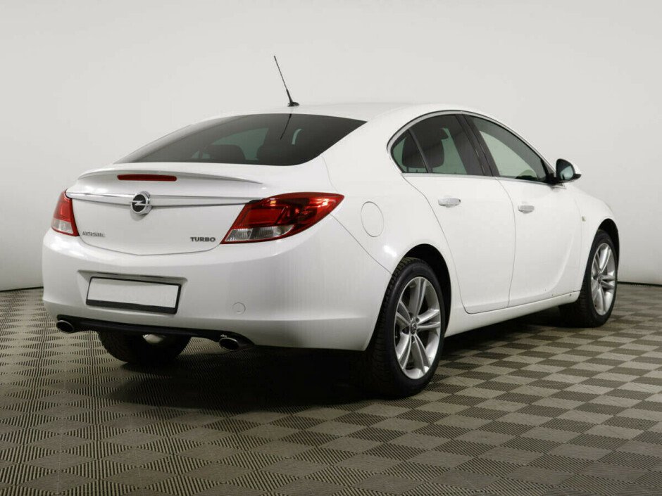 2011 Opel Insignia , Белый металлик - вид 3