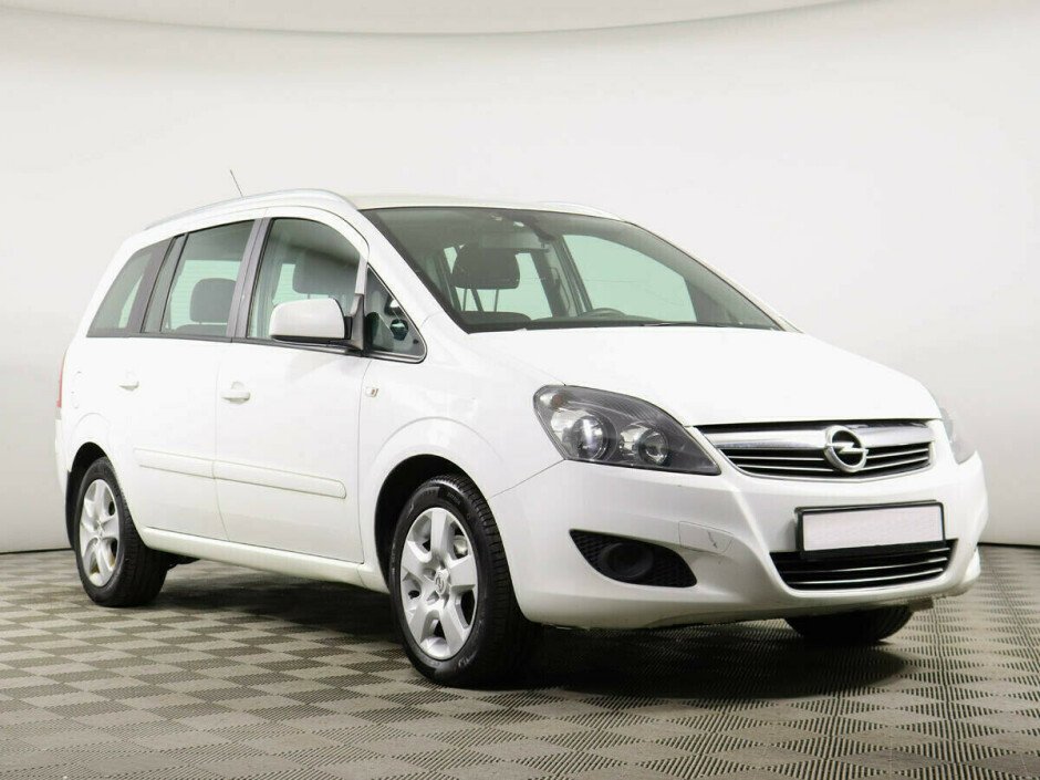 2014 Opel Zafira , Белый  - вид 2