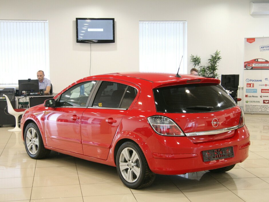 2010 Opel Astra  №6397427, Красный металлик, 298000 рублей - вид 4