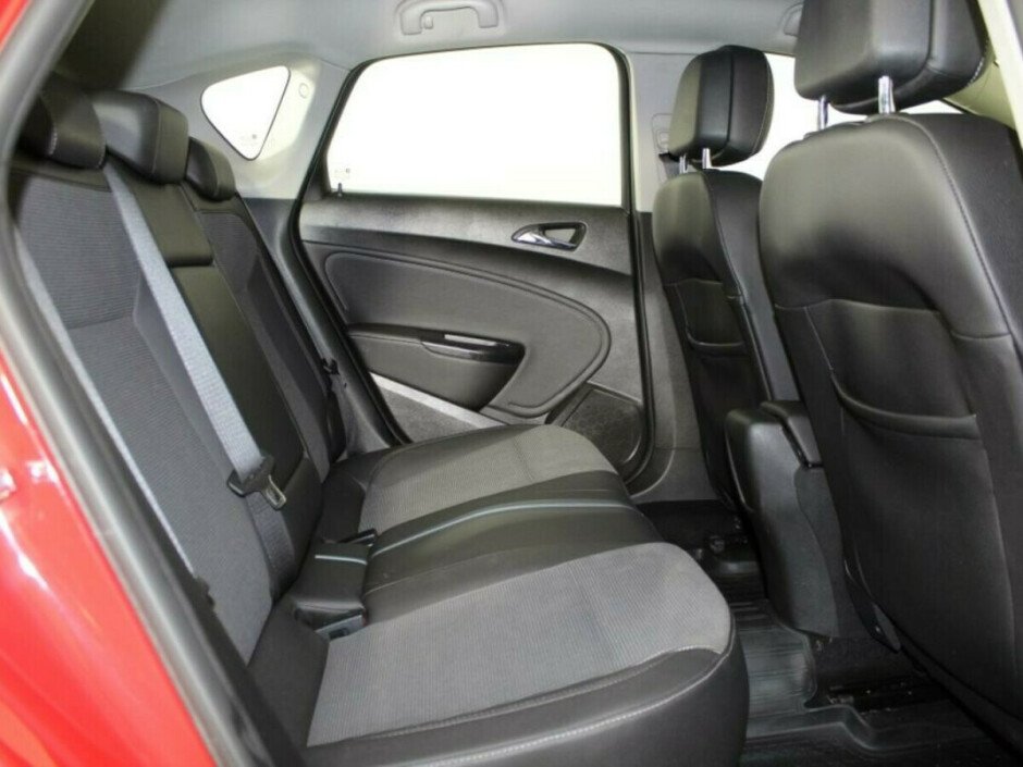2012 Opel Astra , Красный металлик - вид 7