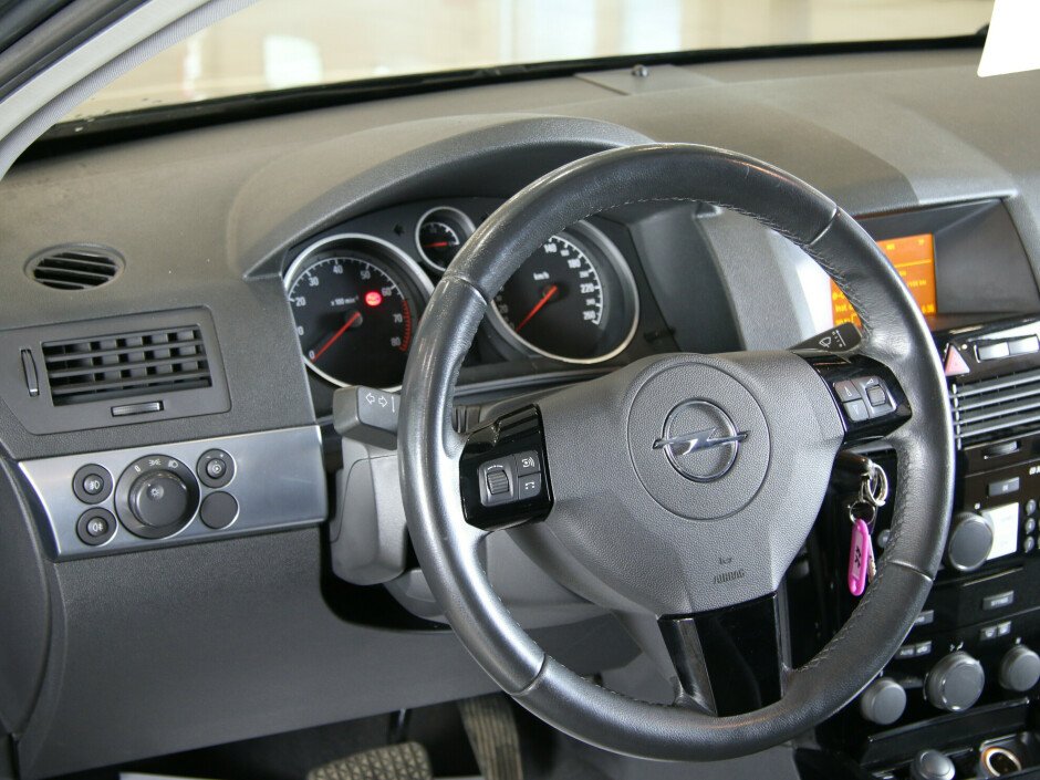 2008 Opel Astra  №6397441, Черный металлик, 254000 рублей - вид 7