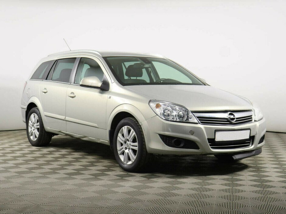 2012 Opel Astra  №6397445, Бежевый металлик, 362000 рублей - вид 2