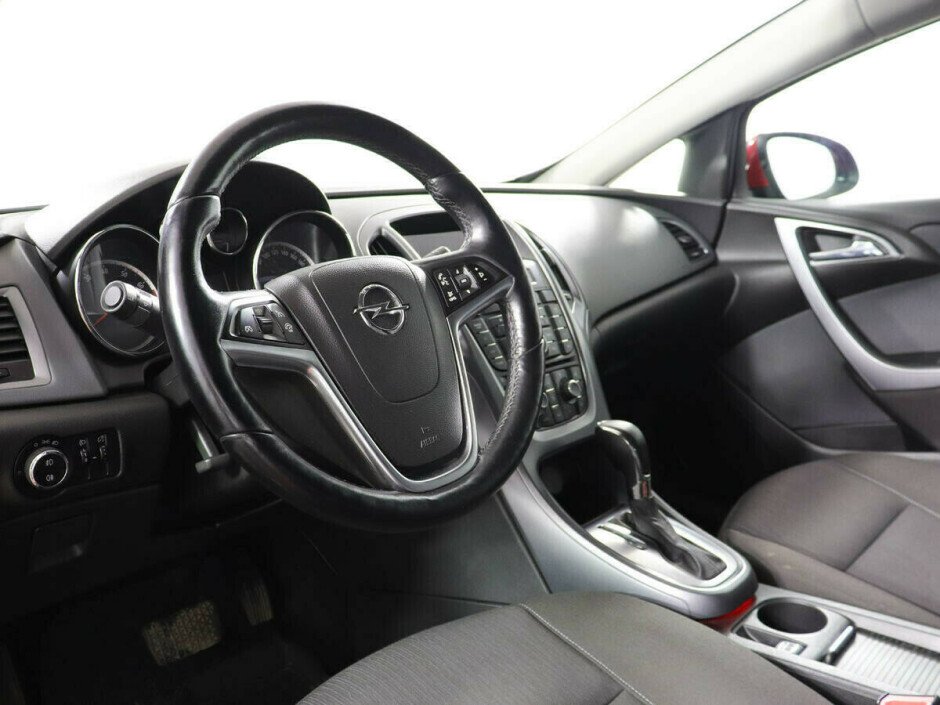 2013 Opel Astra , Красный металлик - вид 8