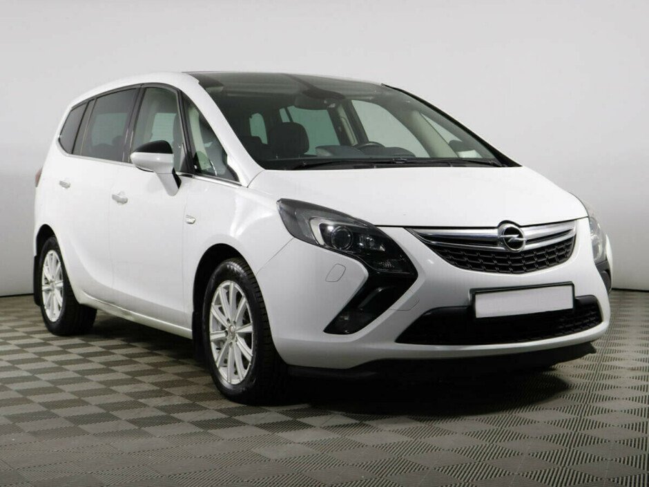 2013 Opel Zafira  №6397478, Белый металлик, 728000 рублей - вид 2