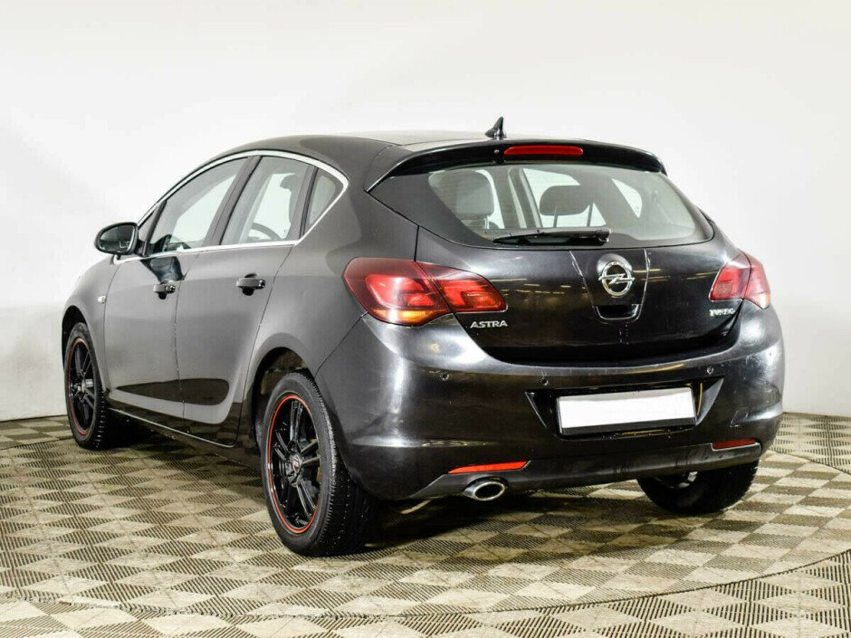 2011 Opel Astra  №6397487, Черный металлик, 394000 рублей - вид 4