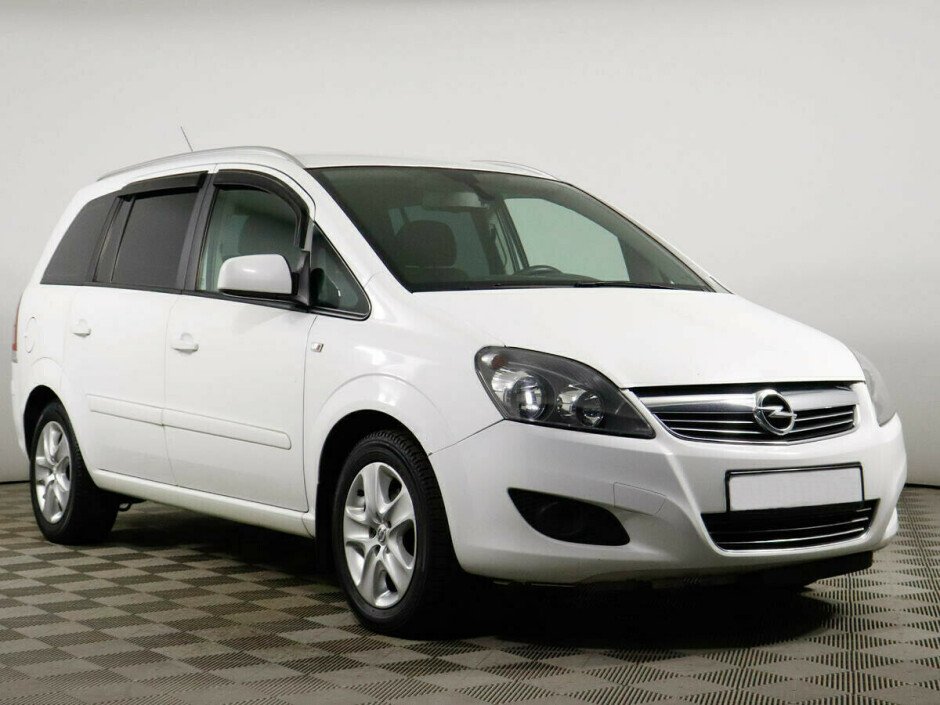 2011 Opel Zafira  №6397504, Белый металлик, 457000 рублей - вид 2