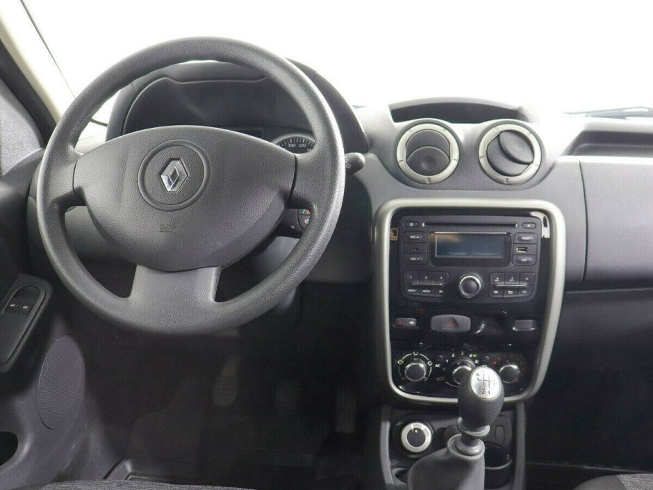2015 Renault Duster , Коричневый  - вид 6