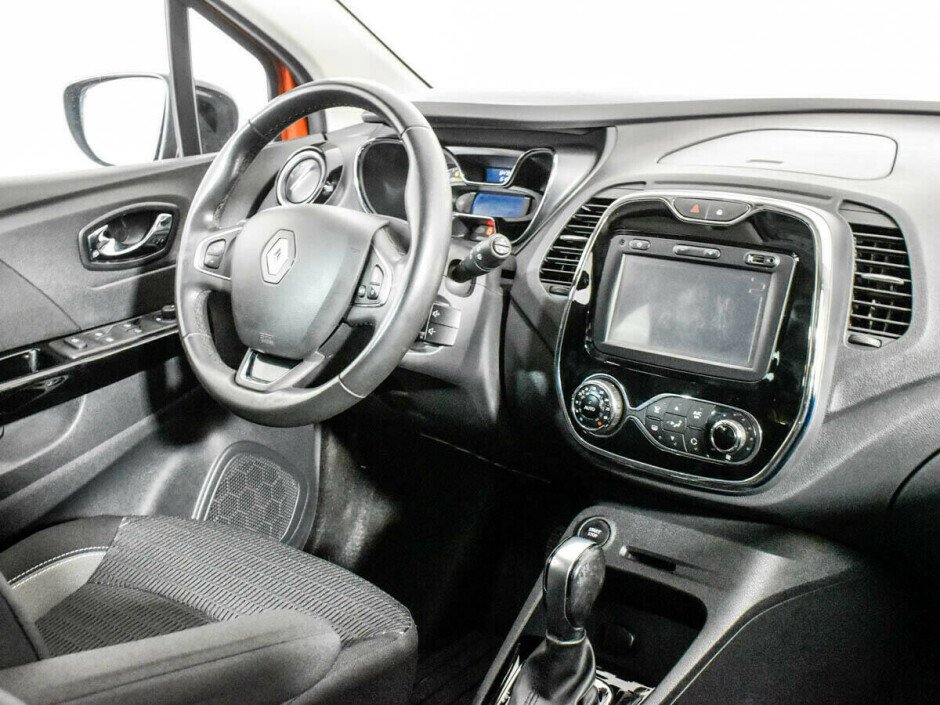 2017 Renault Kaptur  №6397623, Оранжевый металлик, 718000 рублей - вид 6