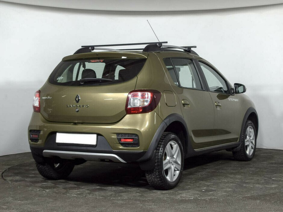 2015 Renault Sandero , Золотой металлик - вид 3