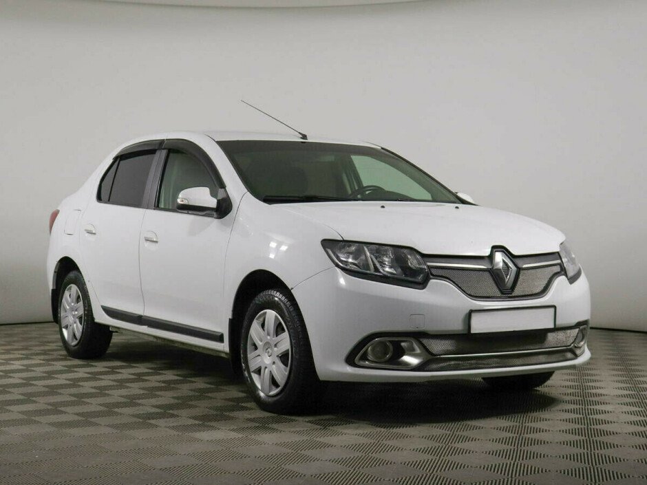 2015 Renault Logan , Белый  - вид 2