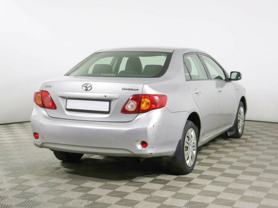 2009 Toyota Corolla  №6397900, Серебряный металлик, 492000 рублей - вид 2