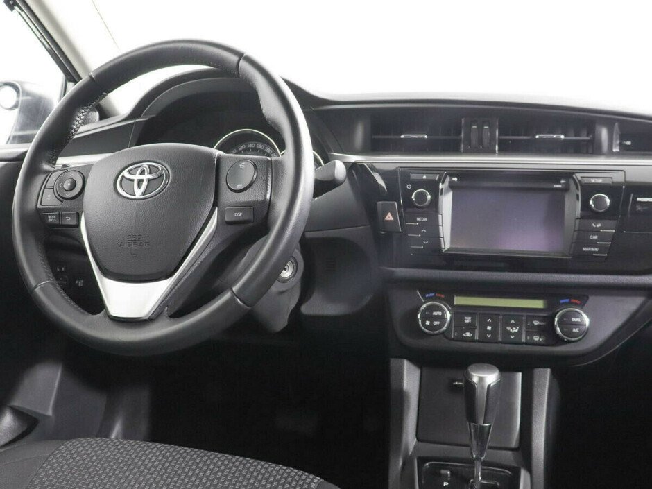 2014 Toyota Corolla , Черный металлик - вид 6