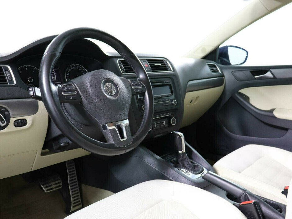 2014 Volkswagen Jetta , Черный металлик - вид 7