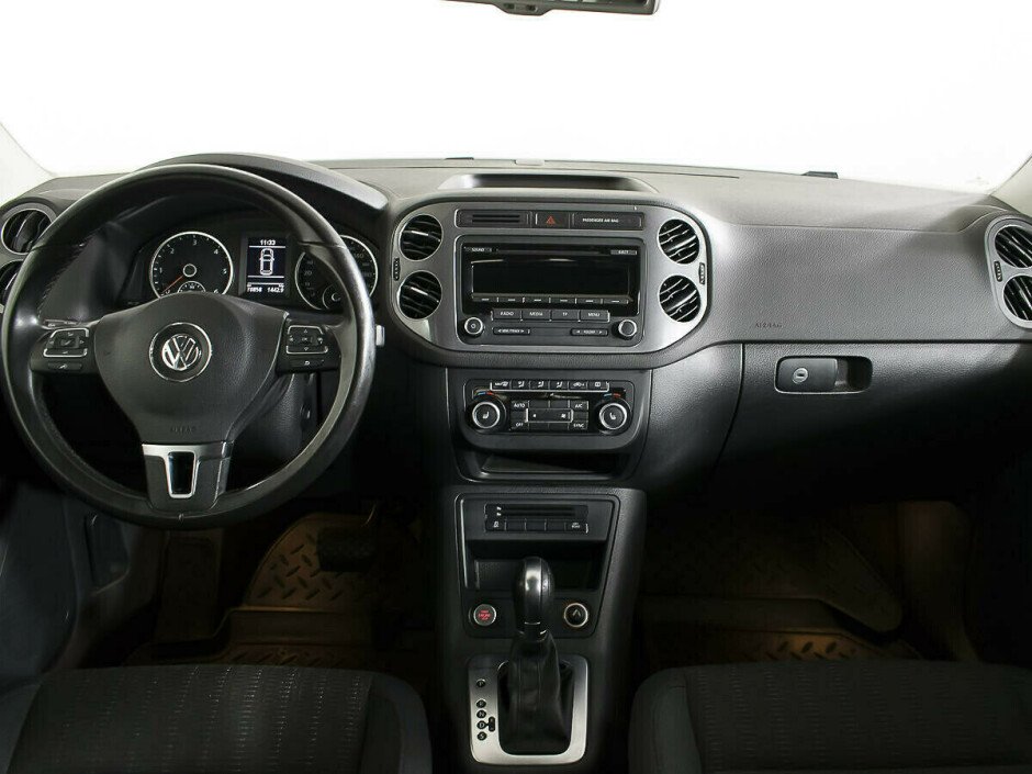 2015 Volkswagen Tiguan  №6398091, Серебряный металлик, 1098000 рублей - вид 6