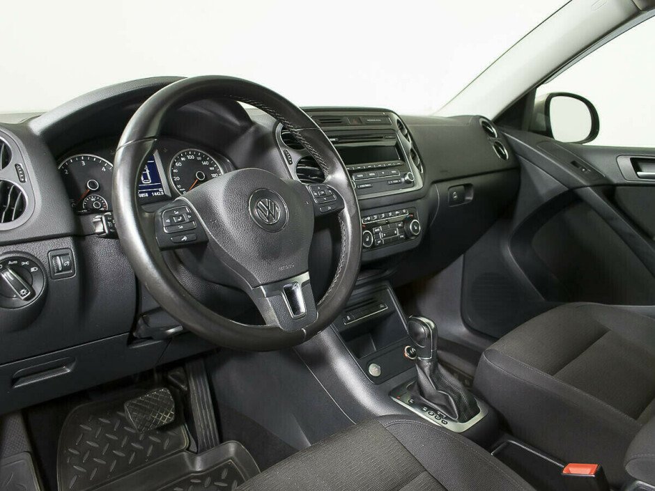 2015 Volkswagen Tiguan  №6398091, Серебряный металлик, 1098000 рублей - вид 8