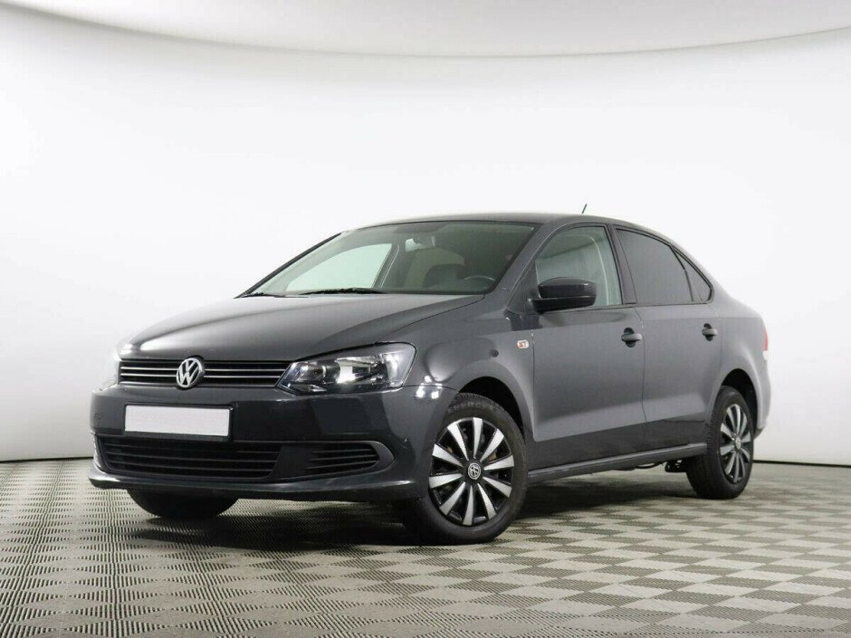 2015 Volkswagen Polo , Черный металлик - вид 1