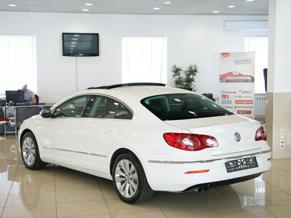 2012 Volkswagen Passat-cc  №6398105, Белый металлик, 644000 рублей - вид 3