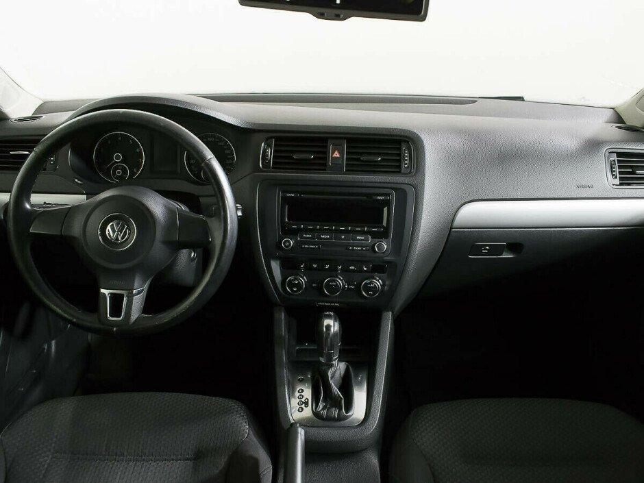 2013 Volkswagen Jetta , Черный металлик - вид 8
