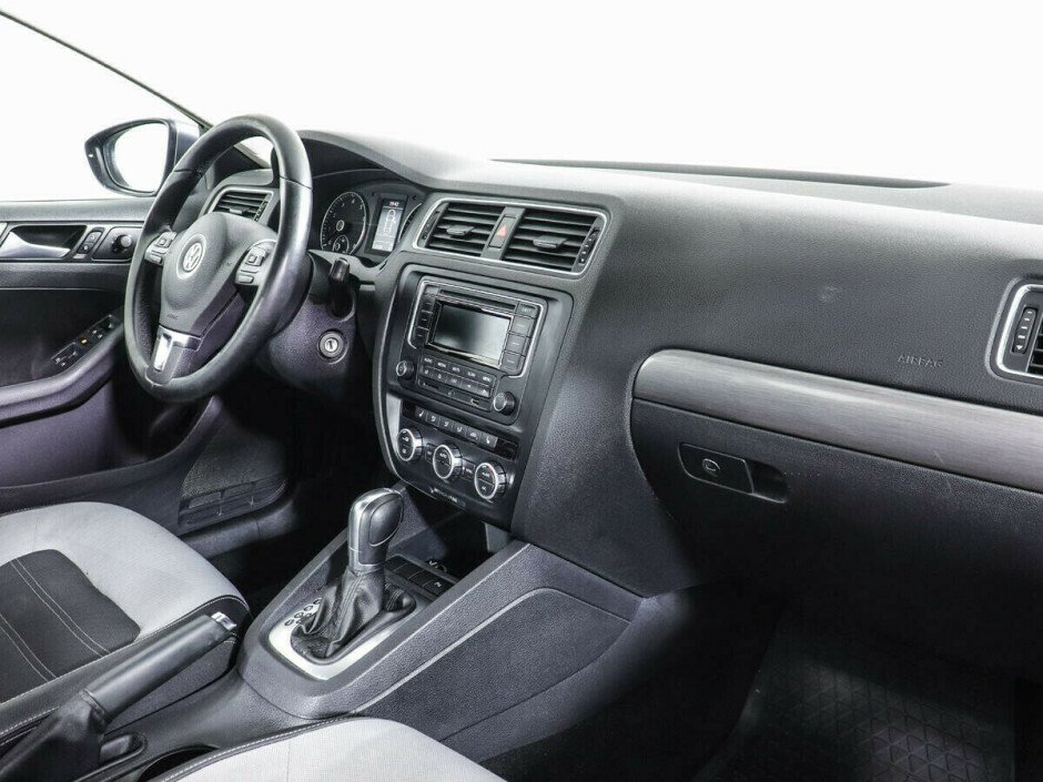 2013 Volkswagen Jetta , Серый  - вид 6
