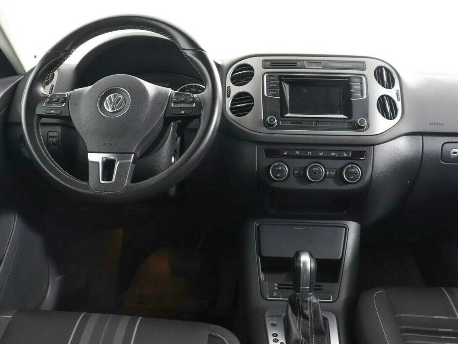 2012 Volkswagen Tiguan  №6398152, Серебряный металлик, 874000 рублей - вид 5