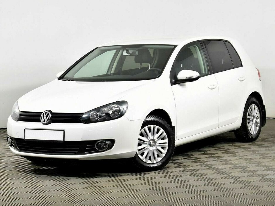 2012 Volkswagen Golf , Белый металлик - вид 1