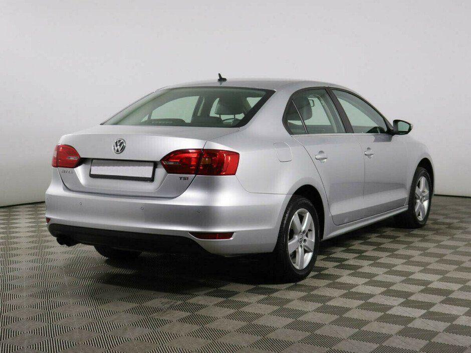 2011 Volkswagen Jetta  №6398169, Серебряный металлик, 424000 рублей - вид 3
