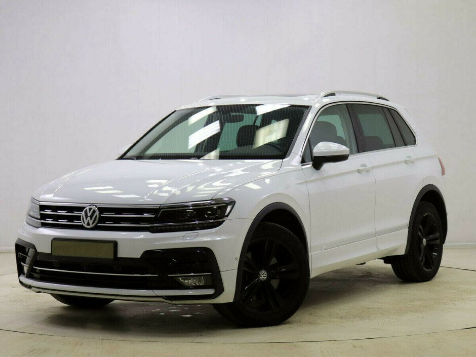 2018 Volkswagen Tiguan  №6398180, Белый , 1697000 рублей - вид 1