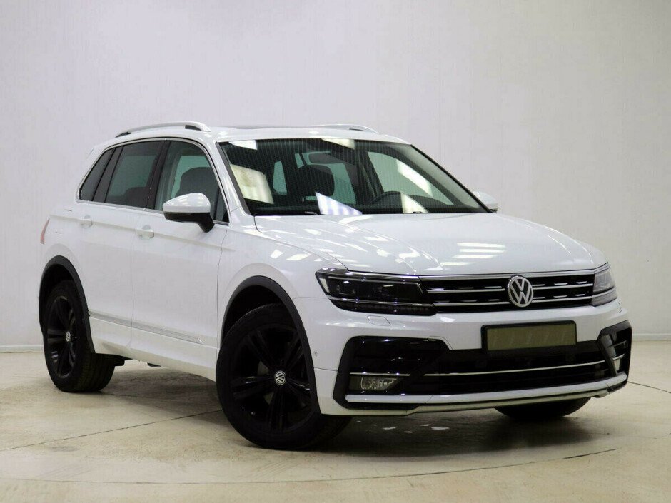2018 Volkswagen Tiguan  №6398180, Белый , 1697000 рублей - вид 2