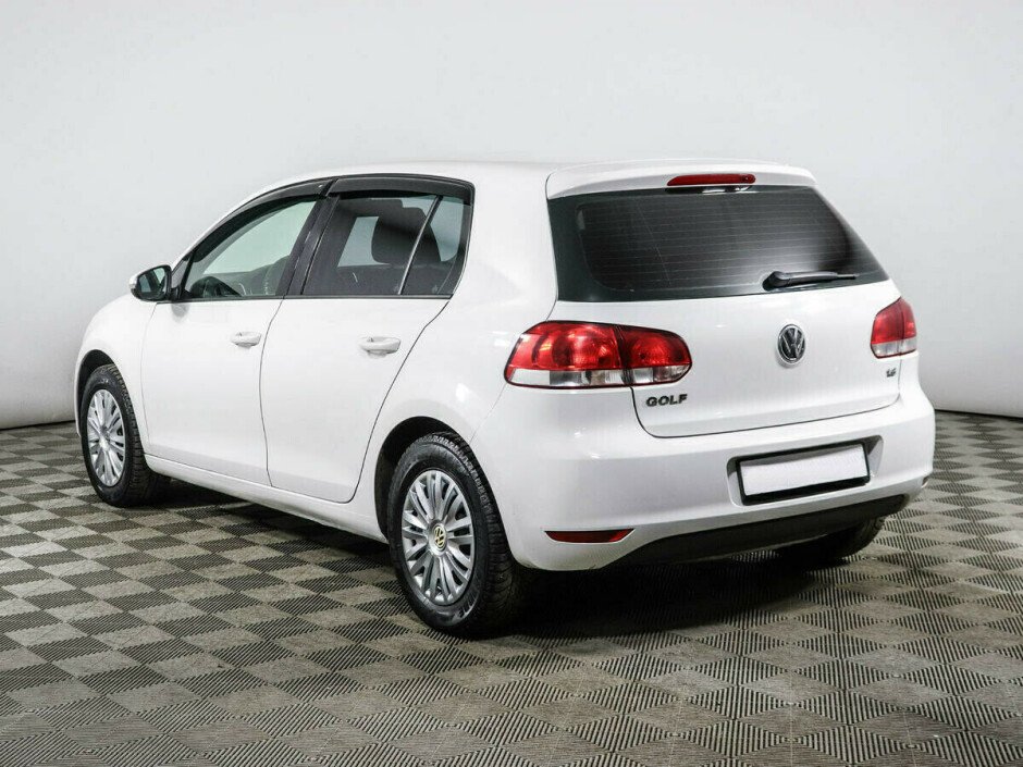 2012 Volkswagen Golf , Белый металлик - вид 4